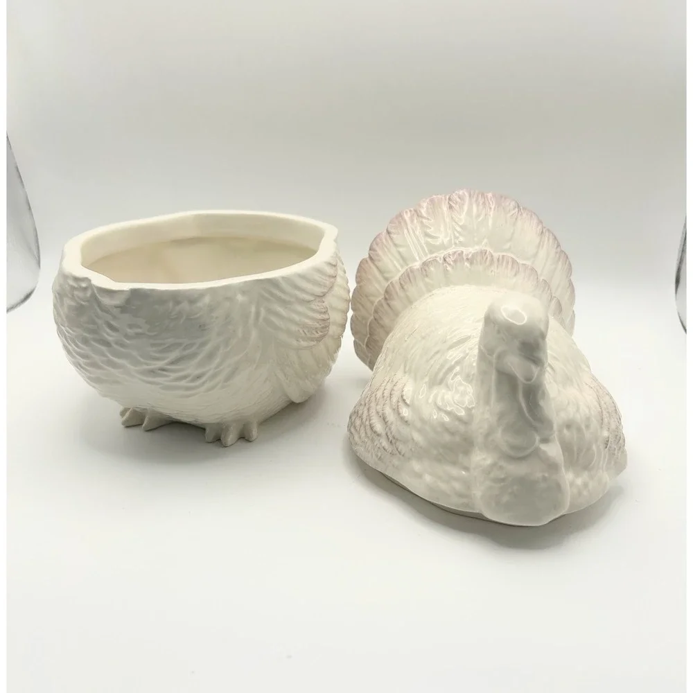 Ceramic Turkey Gravy Boat Lidded Tureen White with Purple Accents Thanksgiving